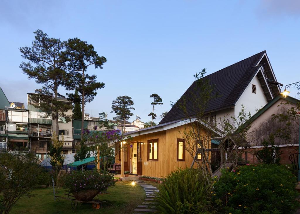 拉艾姆精品别墅 (La Em Boutique Villa)