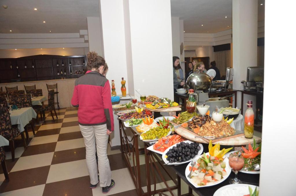 Alimentos e Bebidas
