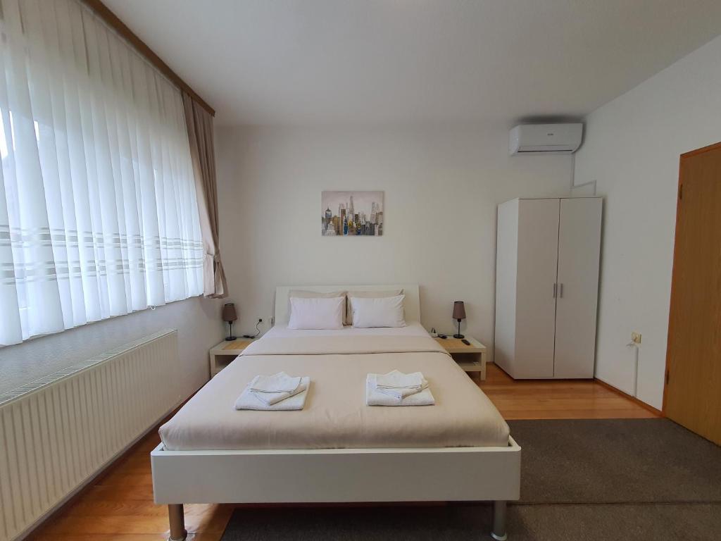 Studio Apartman 11 - 3
