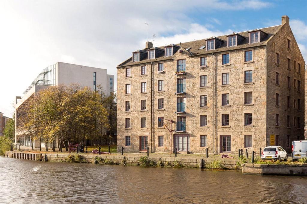 B-listed whisky bond conversion at Commercial Wharf Edinburgh - dog-friendly self-catering