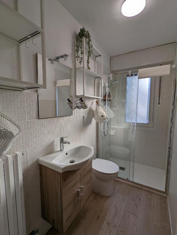 Urban Oasis family apt 10 mins from Venice - 3