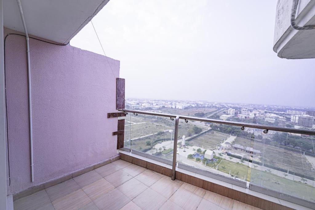 16th Floor 2BHK Entire Apartment Staeg photo