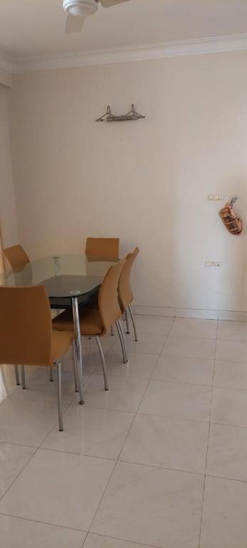 Sterling Apartment 2 BHK Flat Opposite Central Park photo
