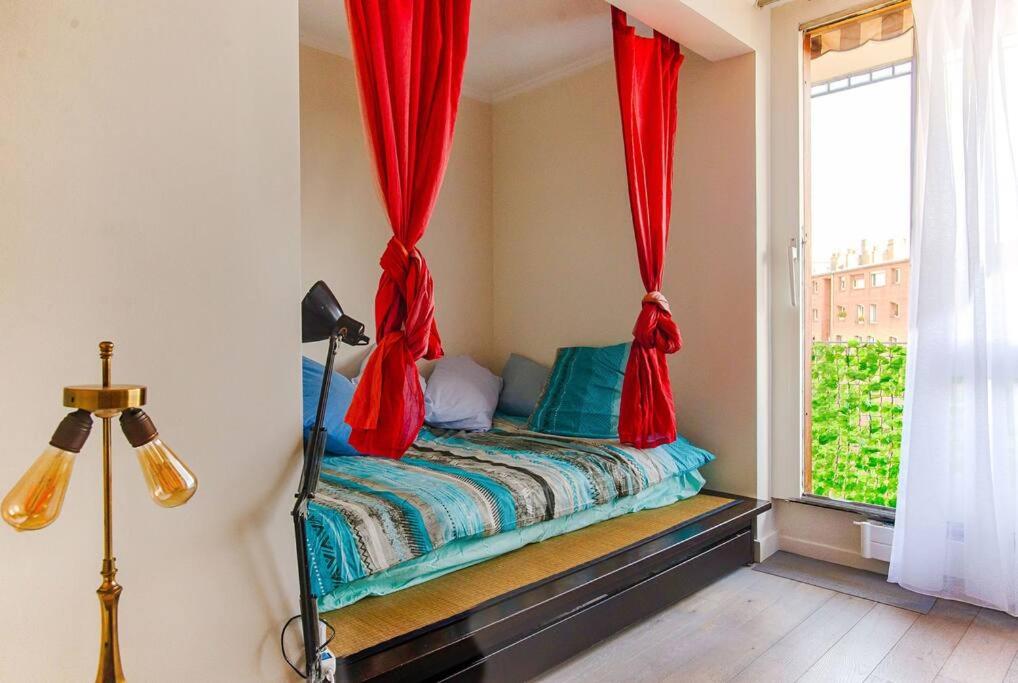 Studio with Balcony - 4