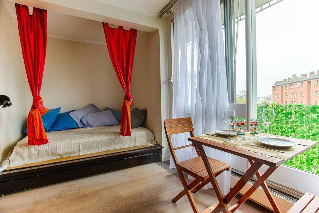 Studio with Balcony - 5