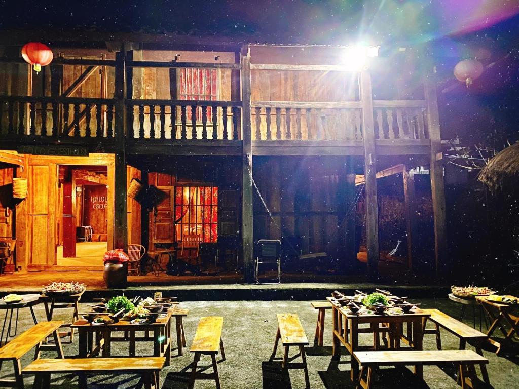 Lo Lo Homestay & Cafe Meo Vac