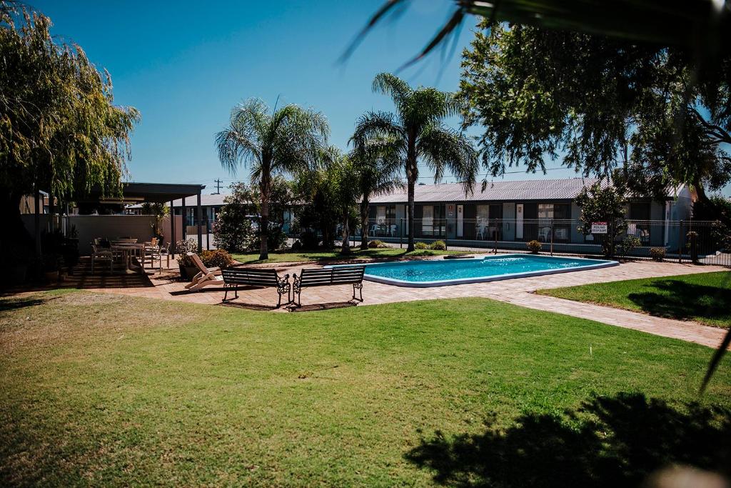 Kalgoorlie Overland Motel photo