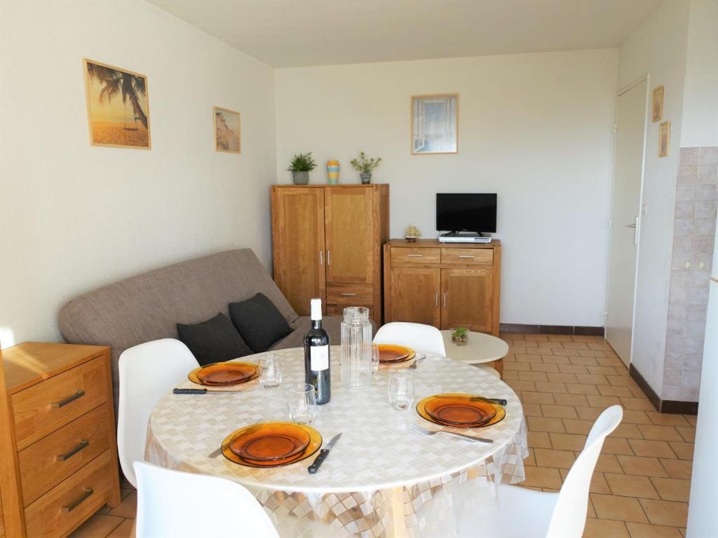 Apartment Les Balcons de la Méditerranée-2 by Interhome - 3