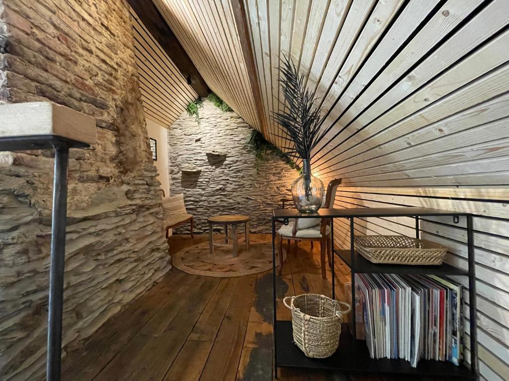 L'Intemporel, La-Roche-en-Ardenne