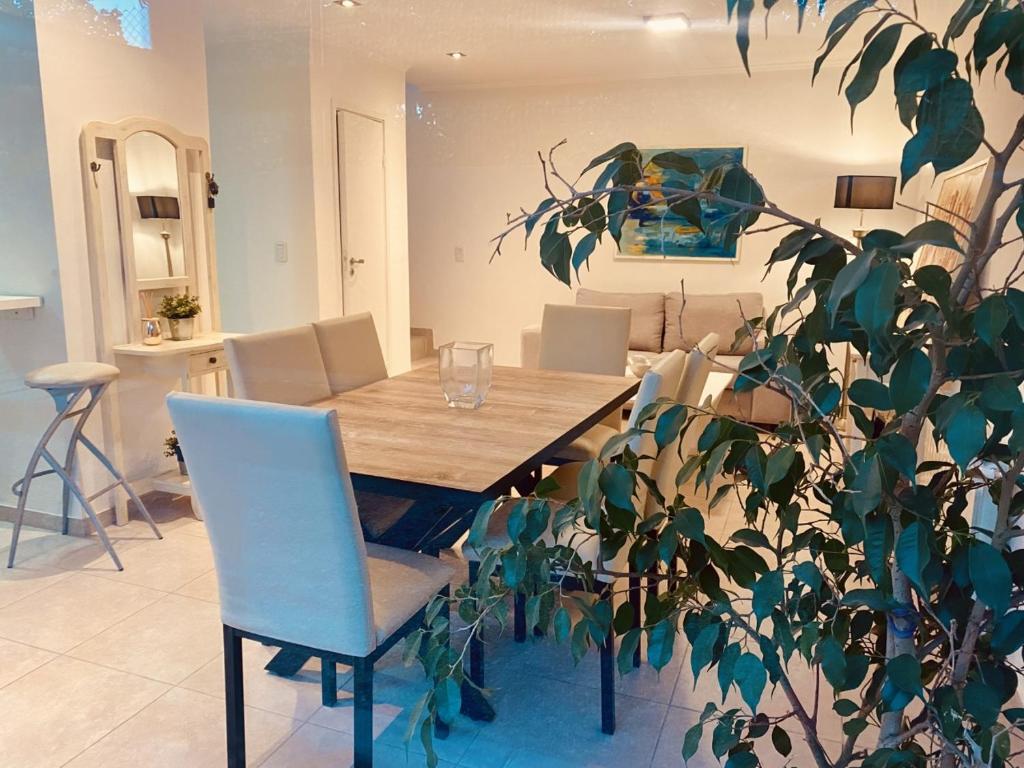 DUPLEX EN COMPLEJO CERRADO con cochera!!! - 5