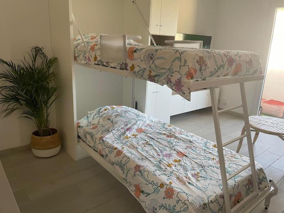 T1 Neuf Balcon 700 m de la mer Parking Wifi Draps - 5