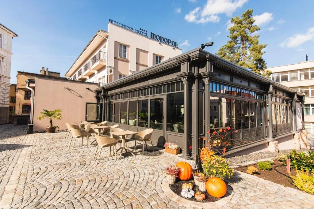 Wellness Hotel Pivovar Monopol, hotel in Teplice