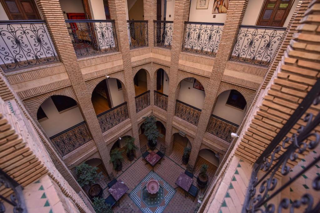 Riad Assia photo