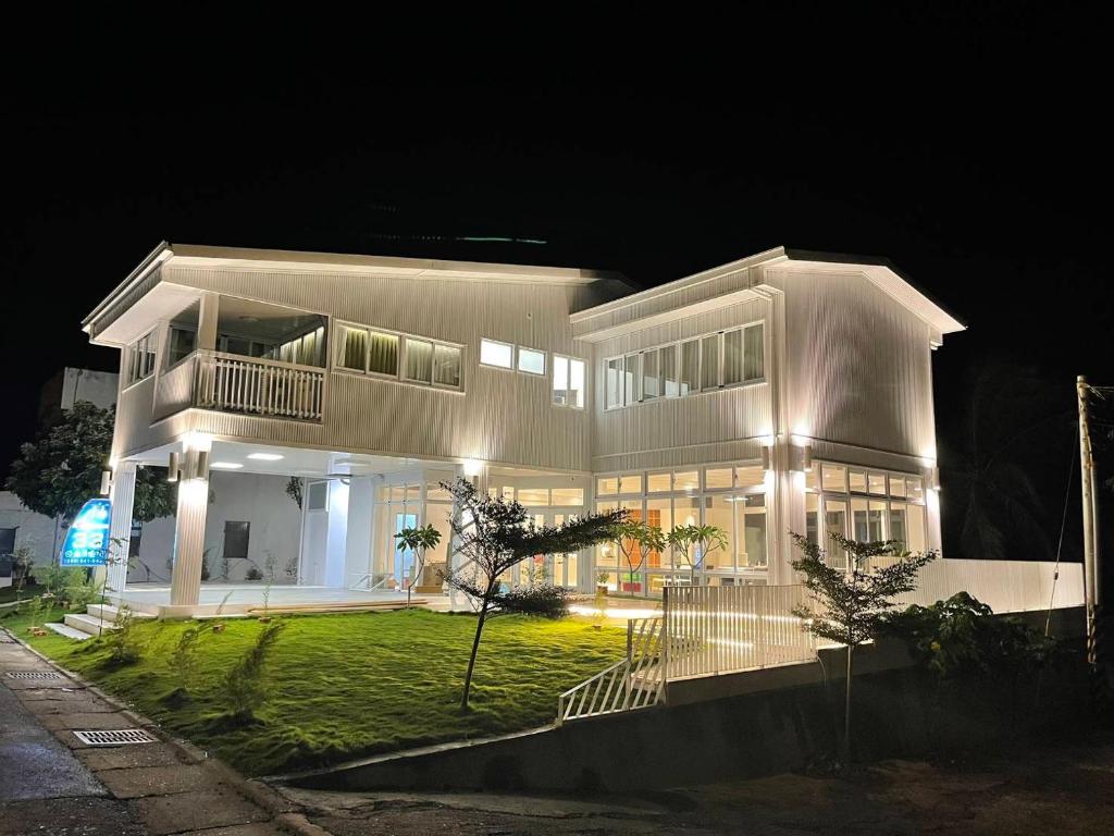 高一 33 班 Homestay 1982, Chenggong