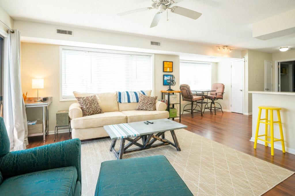 Pet Friendly Condo with Ocean and Canal Views - The Breakers Out of Office, Carolina Beach