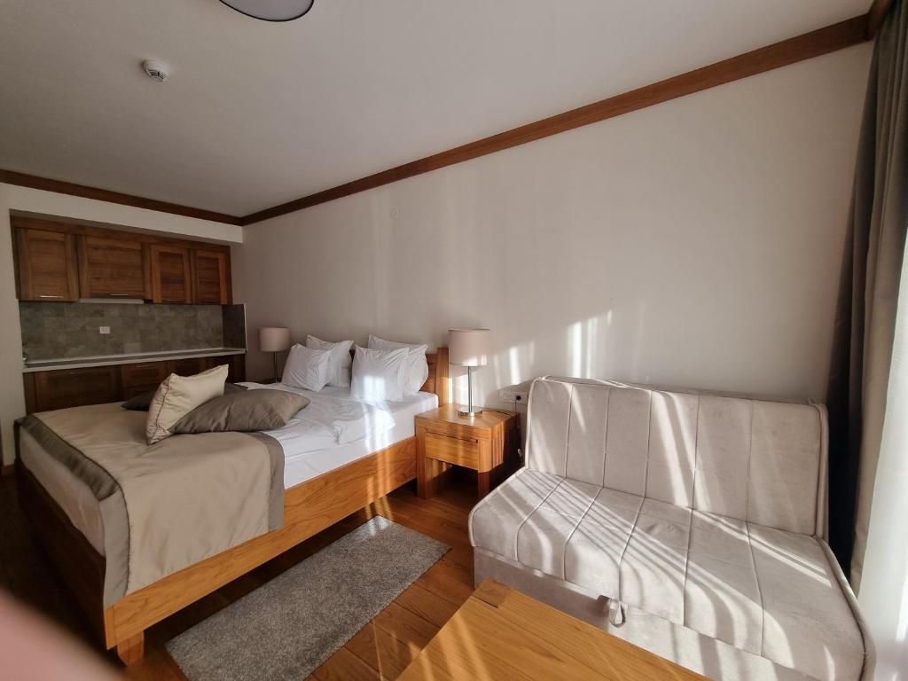 Apartman S-lux privatni app u sklopu hotela Vucko - 3