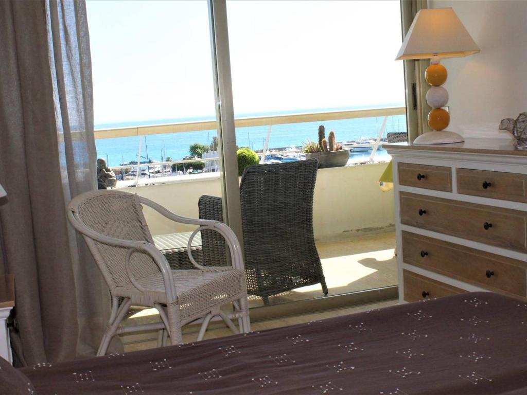 Moderne Appt 2P, Terrasse, Parking, Villeneuve-Loubet Plage - FR-1-252A-7 - 2