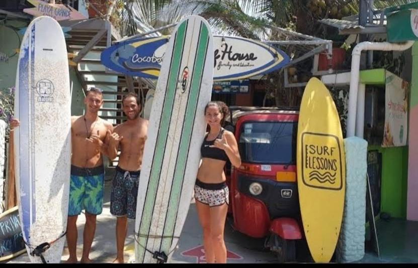 Cocobolo Surf Hotel & School photo