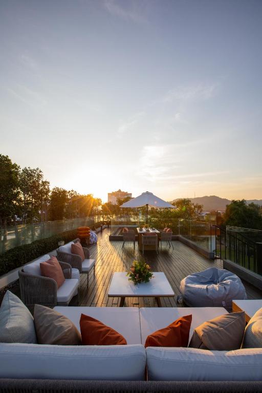 ระเบียง/ชานเรือน