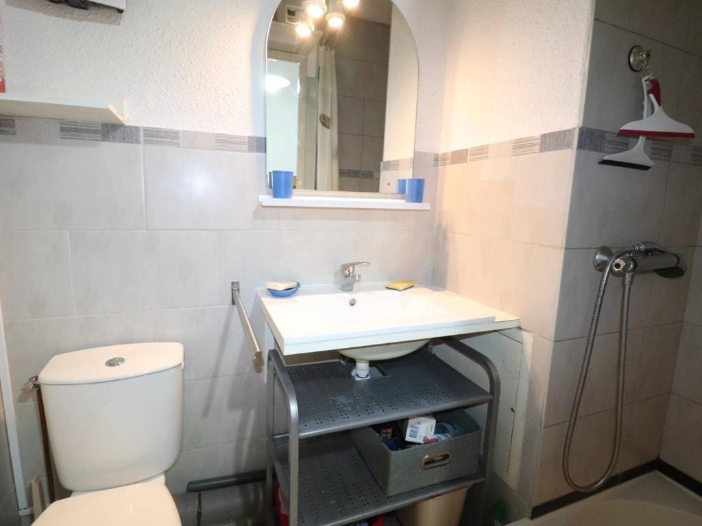 Studio Cabine au RDC avec Terrasse, Piscines, Parking Privé et Proche de la Mer - FR-1-307-186 - 4
