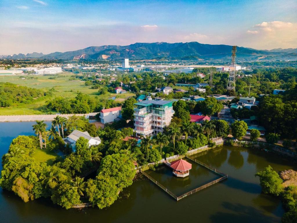 Villa Ho Đong Quyt - Venuestay