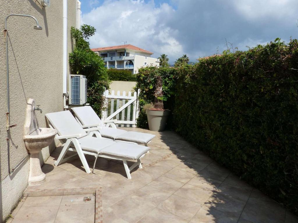 Mazet climatisé avec terrasse au Lavandou - FR-1-308-78 - 3
