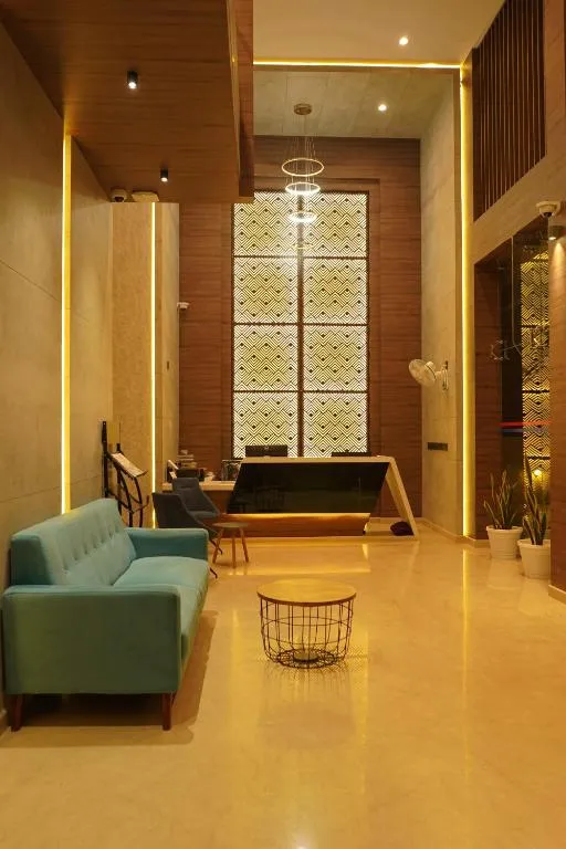 Hotel Bekal International，位于卡萨拉戈德的酒店