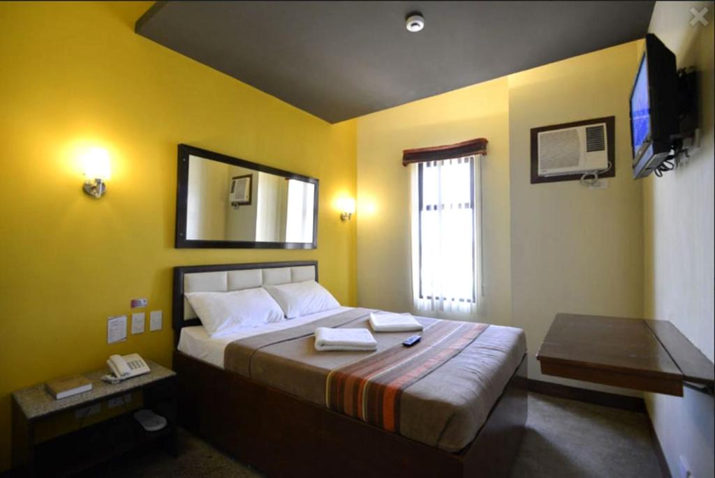 Express Inn Cebu Mactan photo