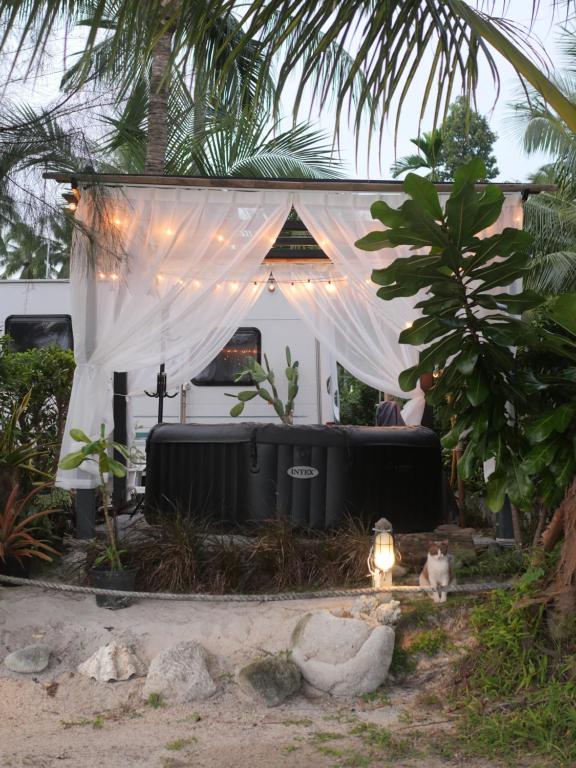 Samui Caravan