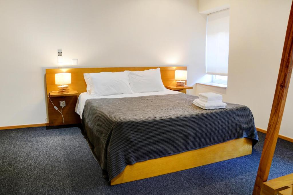 Peach Hostel & Suites photo