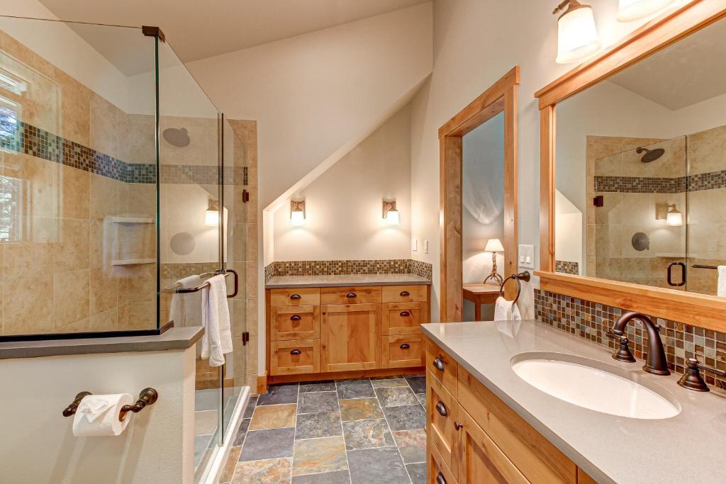 Elk Meadows Escape photo
