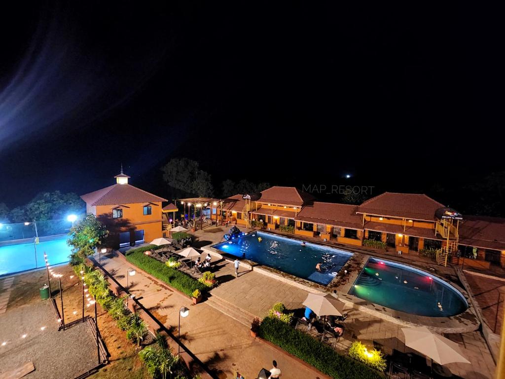 MAP RESORT photo