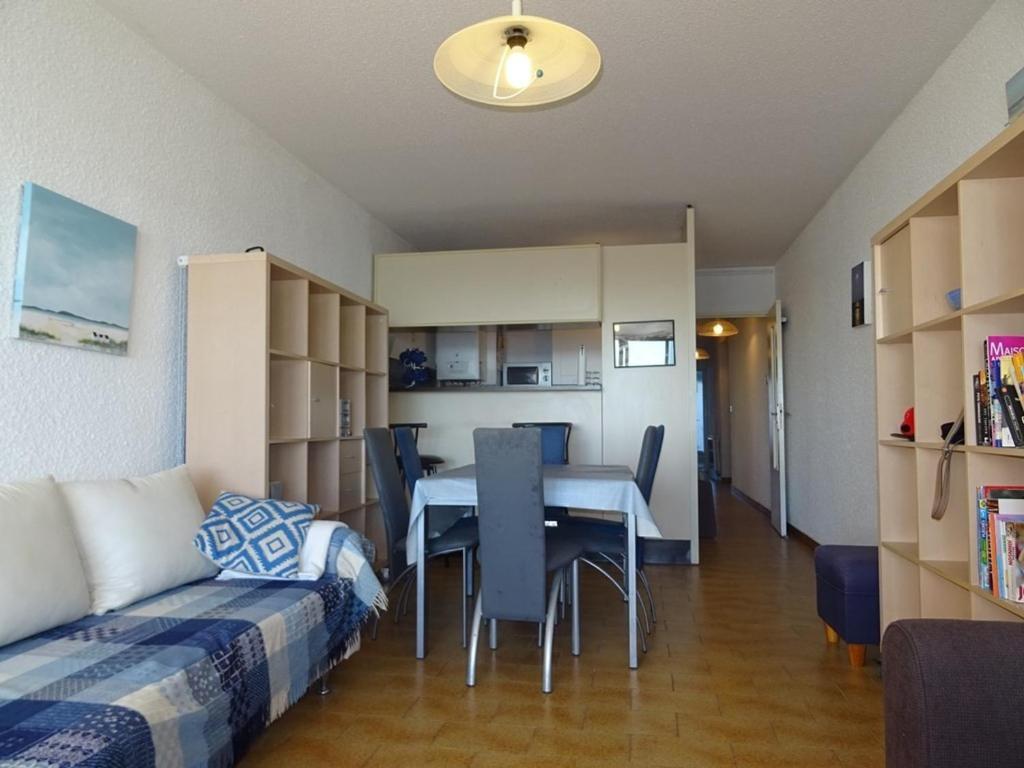 Magnifique T2 cabine 7 pers face mer avec parking et WIFI à Palavas - 2