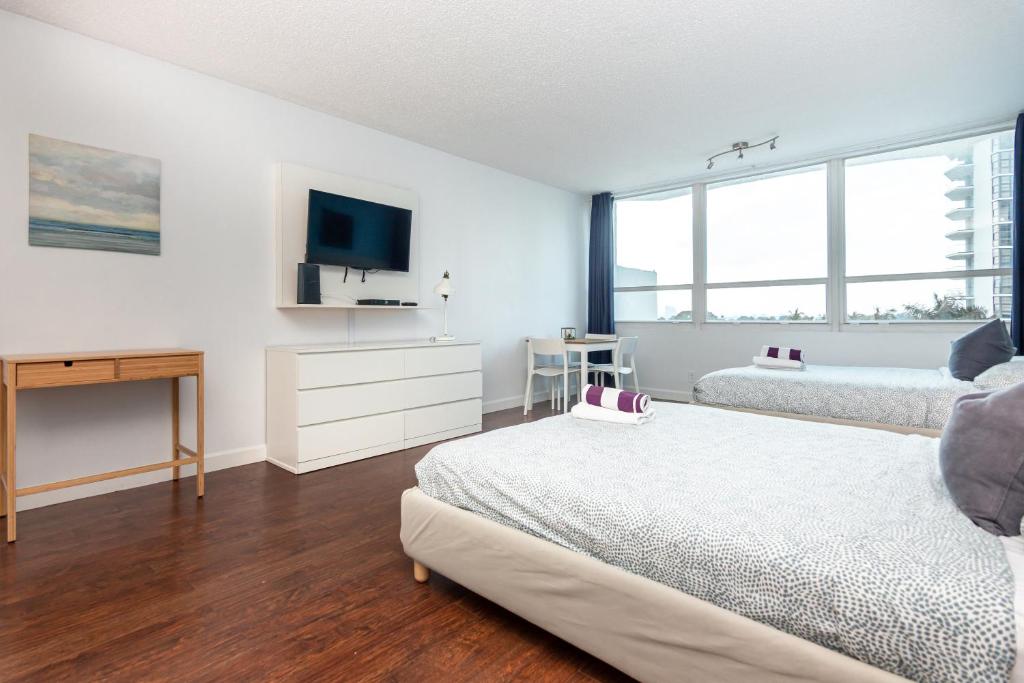 Girasole Design Suites. photo