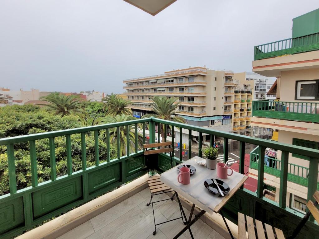 Moon Place, Puerto de la Cruz