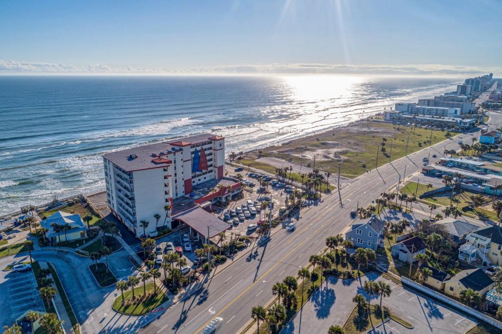 Sandpiper - Unit 219, Daytona Beach