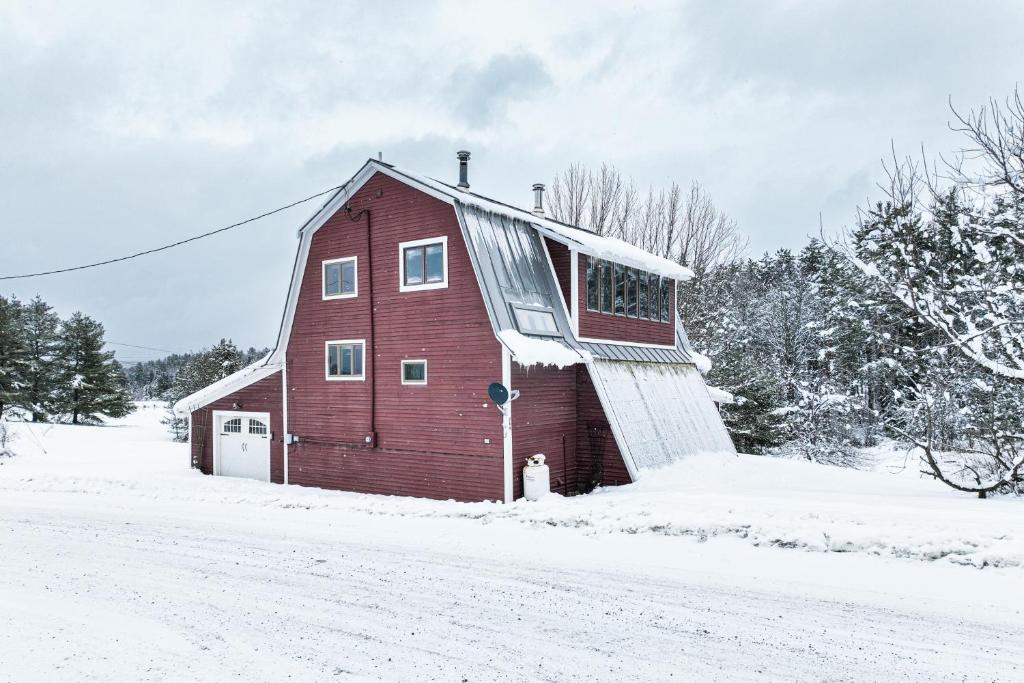 The Stowe Ski Barn