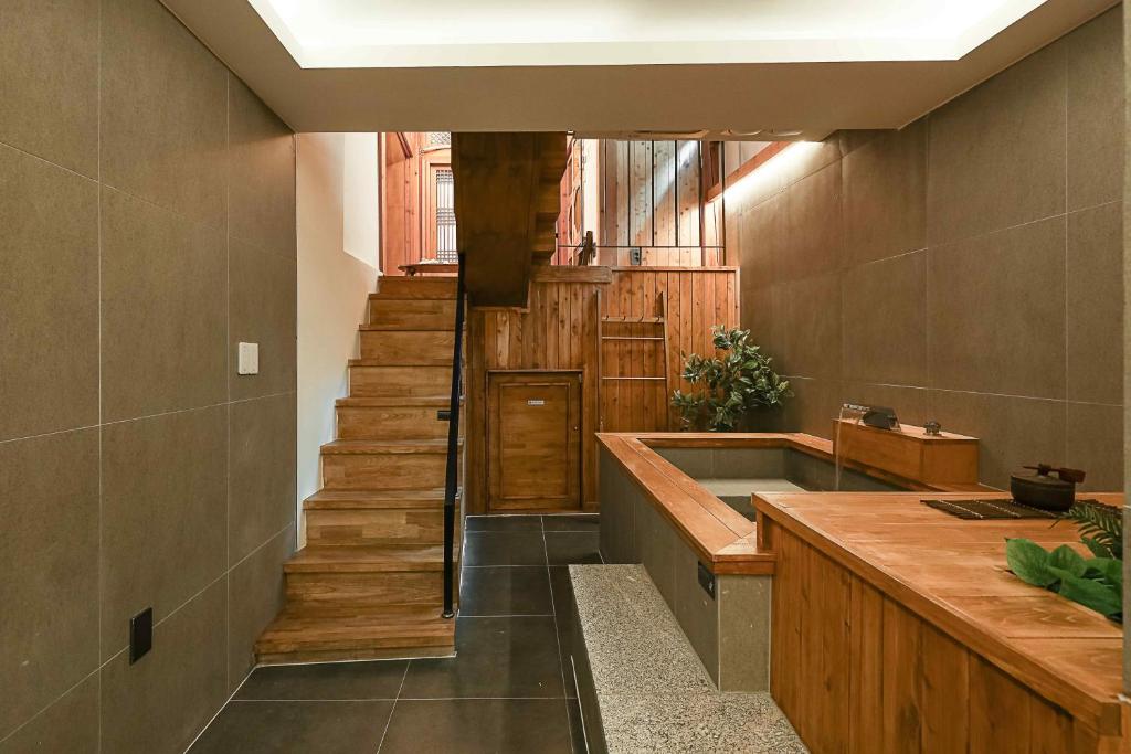 Luxury Hanok Stay Starlight