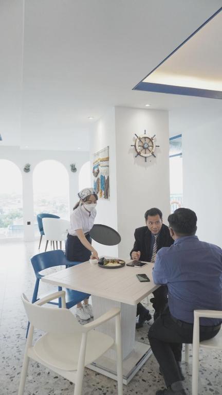 Yogyakarta Cavinton Hotel Malioboro Yogyakarta by Tritama Hospitality Additional