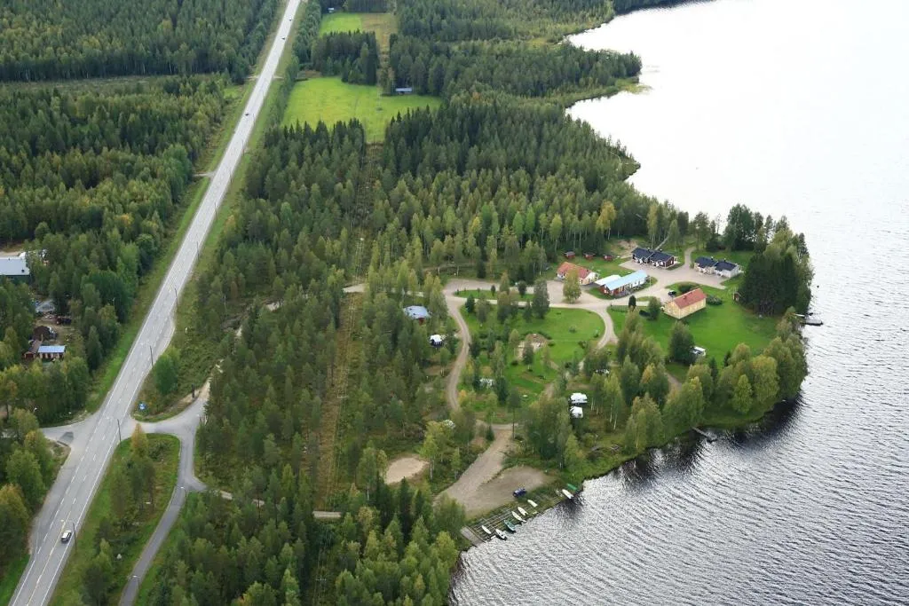 Ristijärven Pirtti Cottage Village, hotel in Ristijärvi