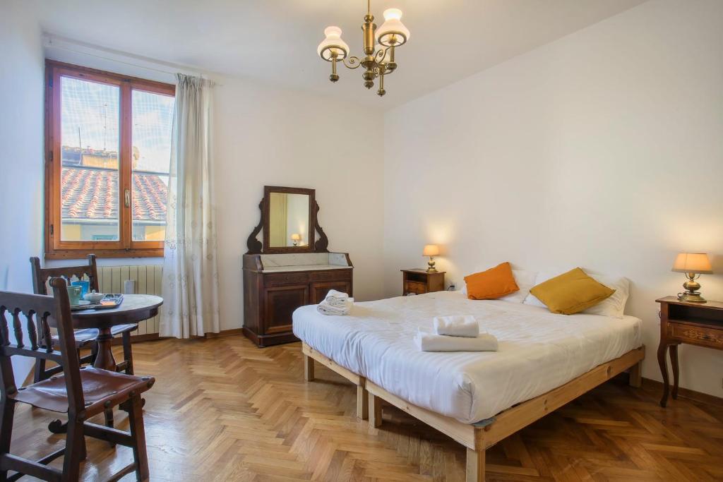 Florence Apartments in great location - 4