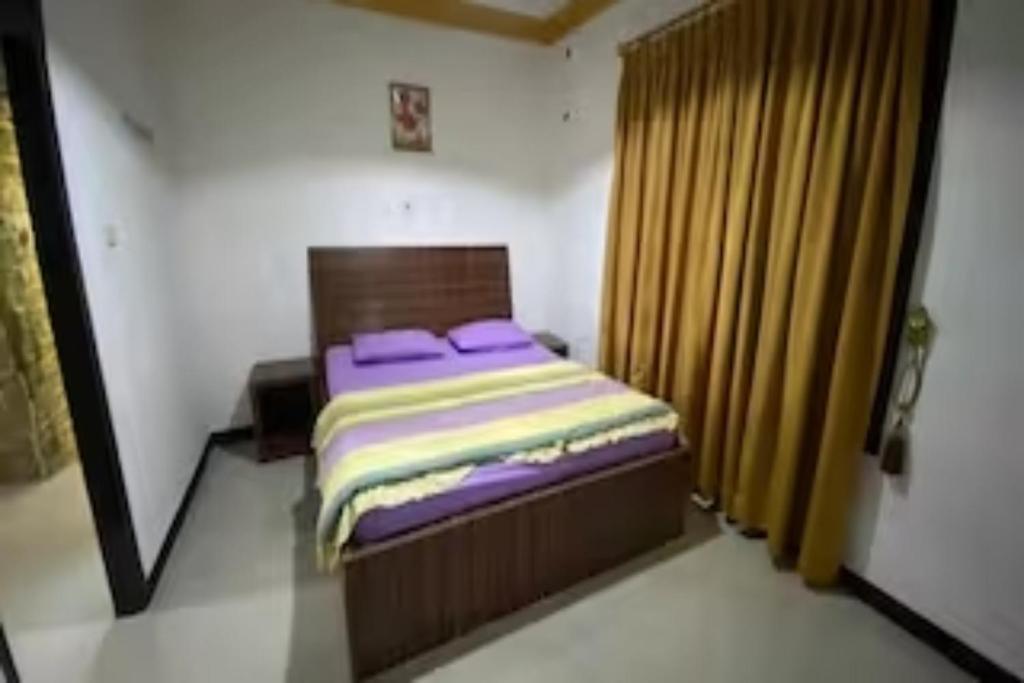 EXPRESS O 91923 Homestay Zona