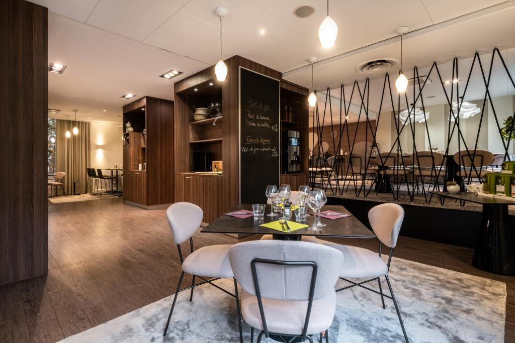 Hôtel Mercure Grenoble Meylan レストラン
