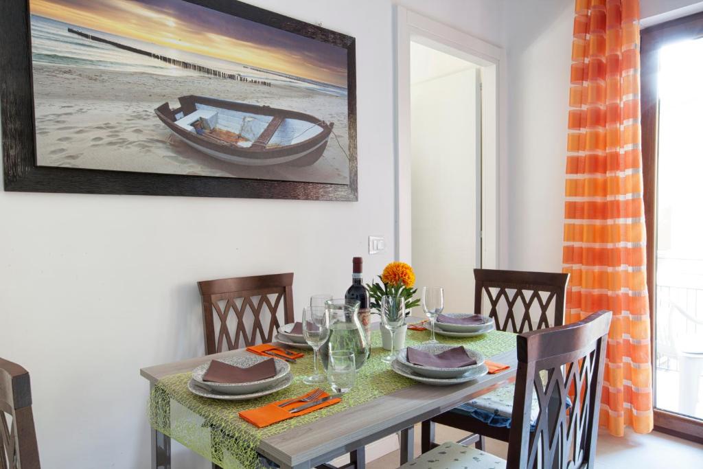 Sorrento Mahal Kita Lovely 6-Bed in Sorrento - 4