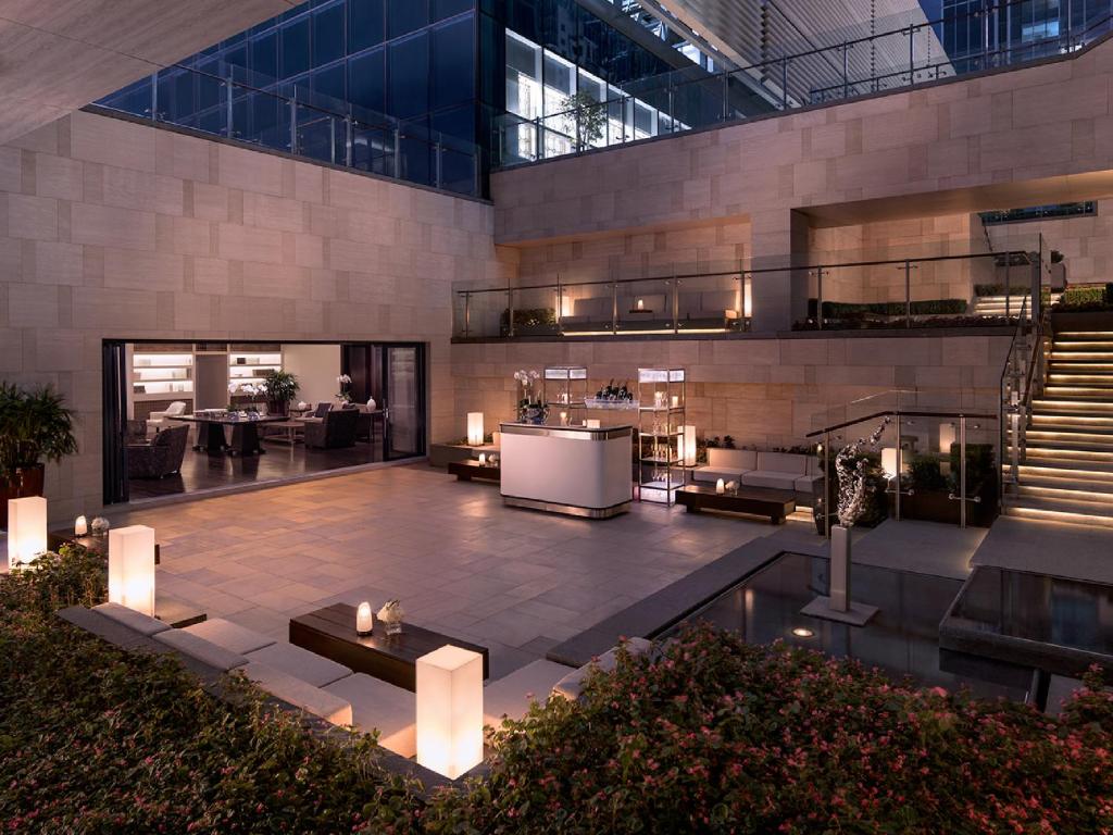 Banquet hall, Jing An Shangri-La, Shanghai in Shanghai