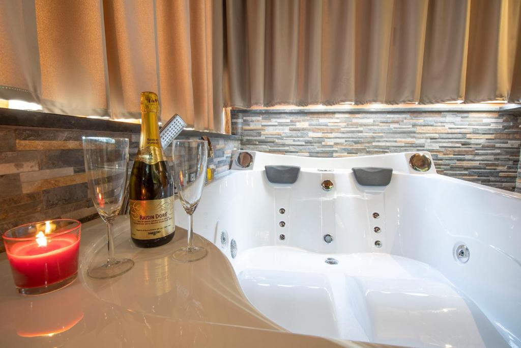 Virtus Prestige - Rooms & Apartments - 5