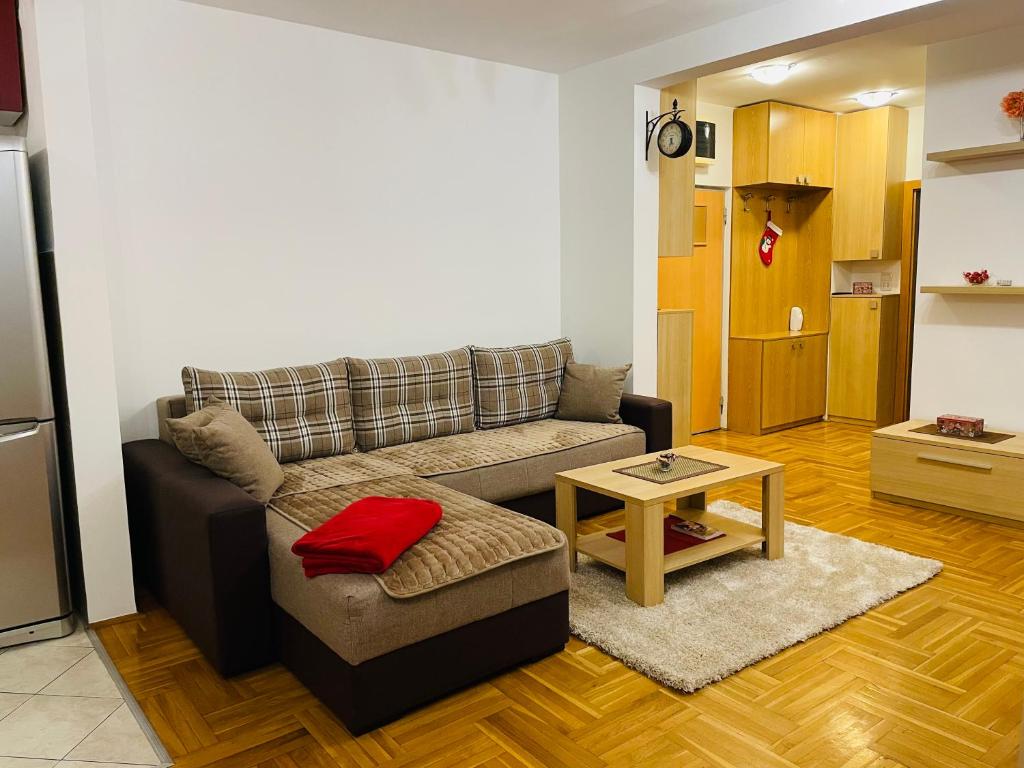 Jolly Apartment - Belgrade - 4