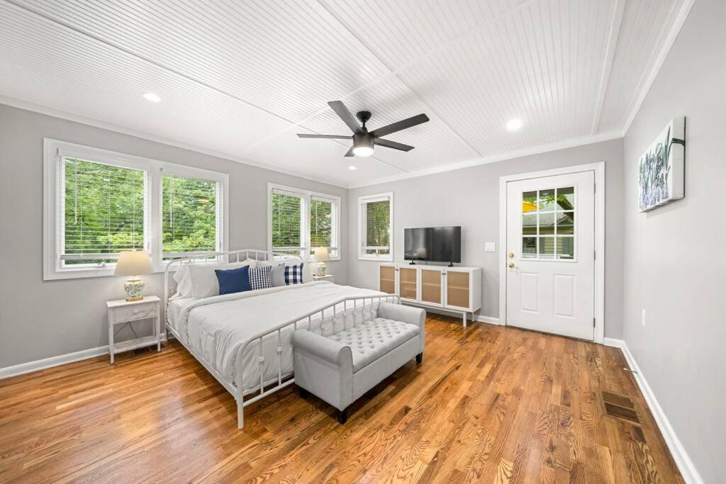 New Listing - Serene 3BR home in Historic Norcross, Norcross