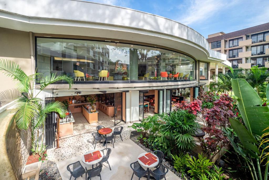 Restaurant, Holiday Inn San Jose La Sabana by IHG in San Jose