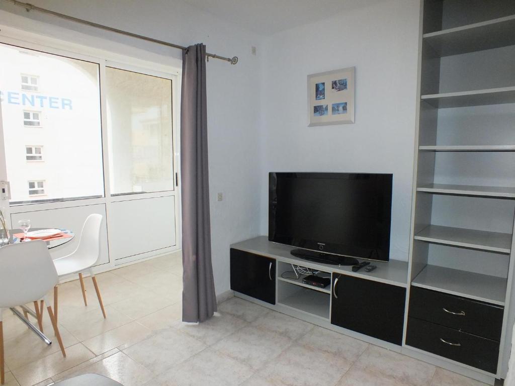 Apartamento cómodo, 50m playa, 4 pers, terraza, TV, lavadora - ES-204-32 - 4
